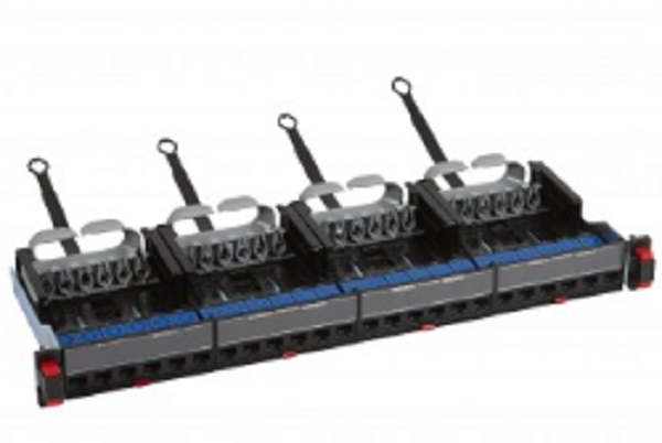 033760///Flat patch panel equipped with 24 RJ 45 connectors LCS³ - 19" - 1U - Cat.6 UTP