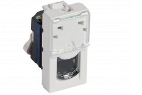 572302///RJ45 socket Arteor - category 6 UTP - 1 module - white